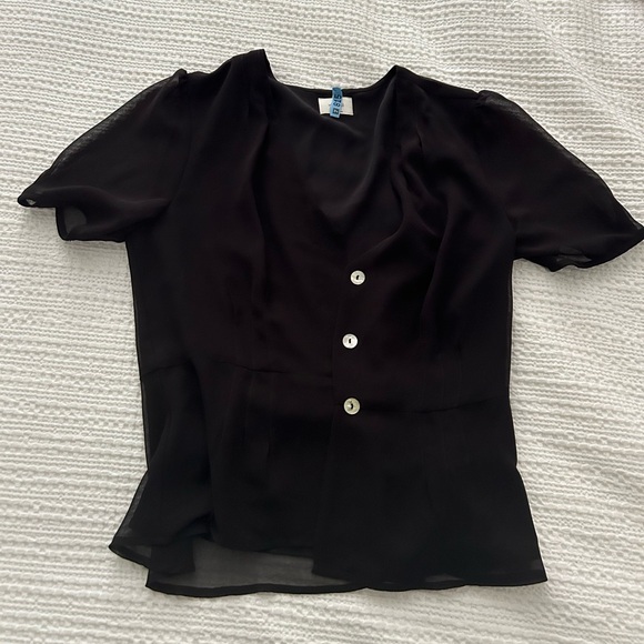 Wilfred sheffon button up top - Picture 1 of 3